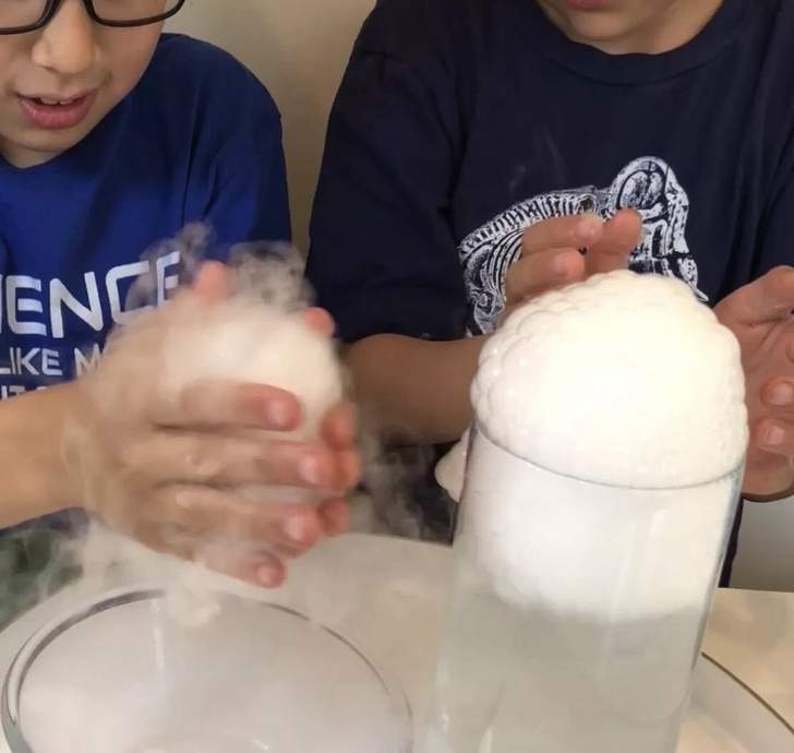 13 барвистих експериментів і розваг, якими можна зайняти дітей