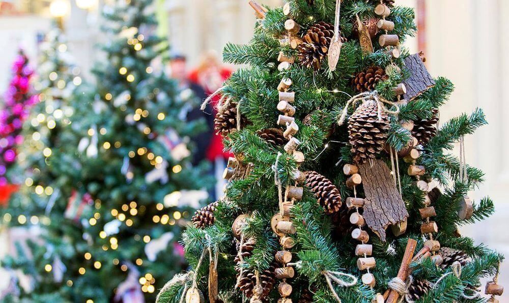 Як вибрати штучну ялинку? Їх види, плюси і мінуси