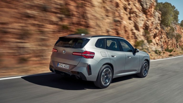 BMW X3: преміальний кросовер для активного життя