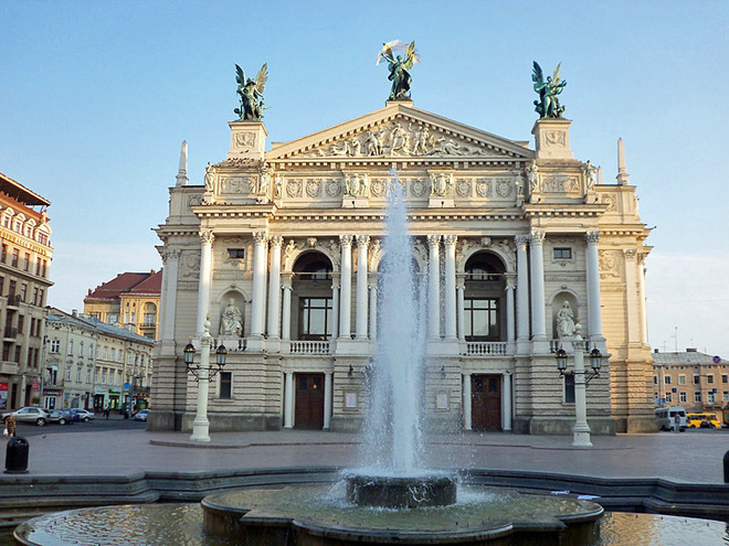 Найкращі концертні майданчики Львова: де слухати живу музику у 2026 році rest.lviv.ua